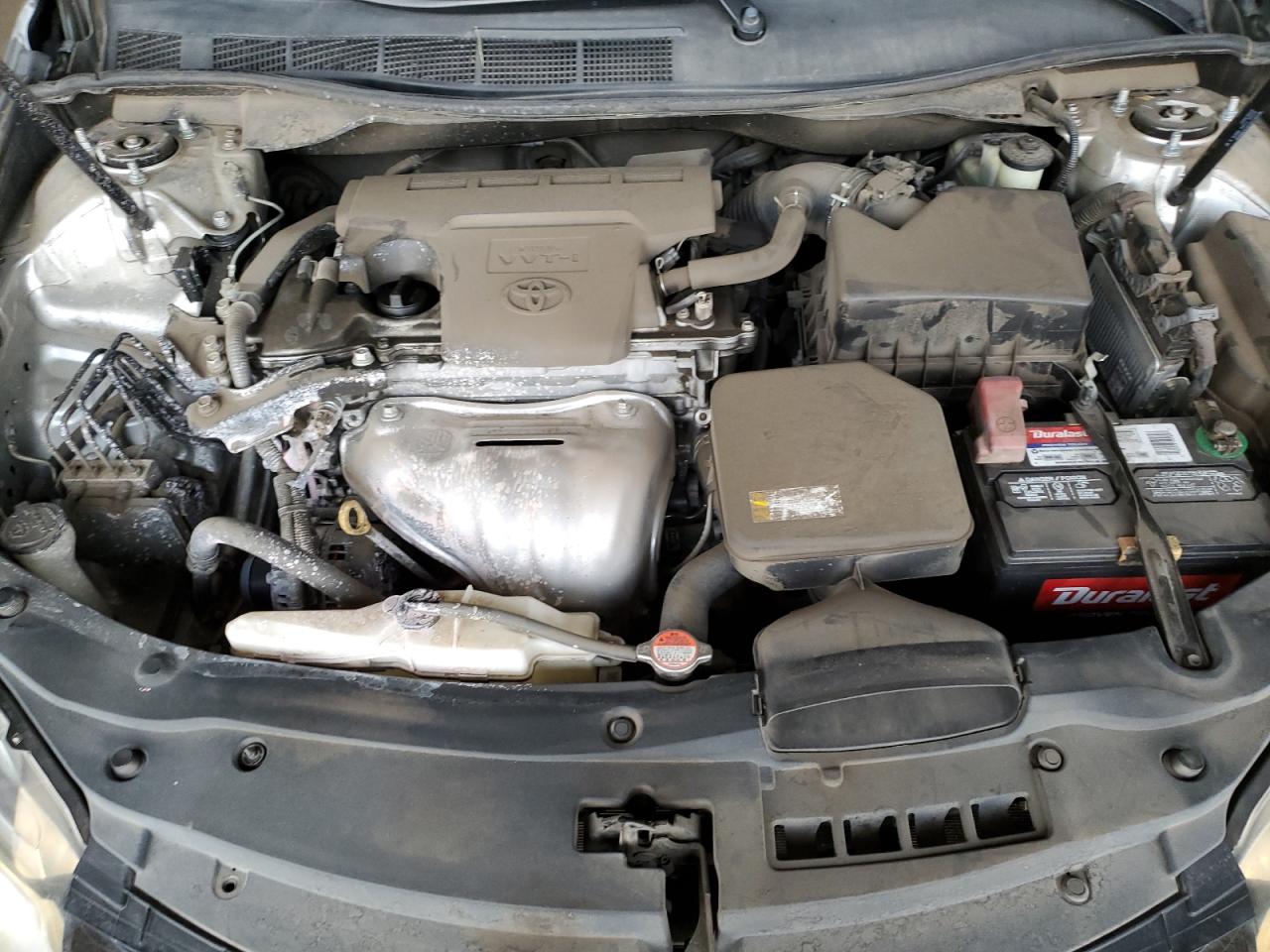 2016 Toyota Camry - Image 12