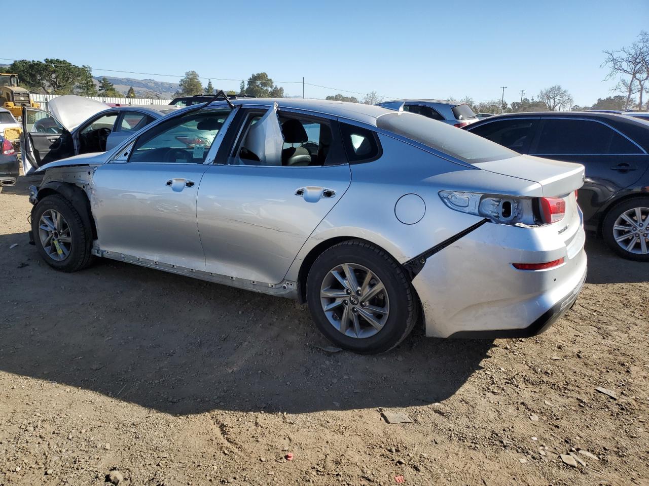 2019 Kia Optima - Image 2