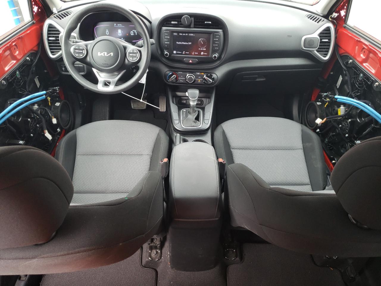 2023 Kia Soul - Image 8