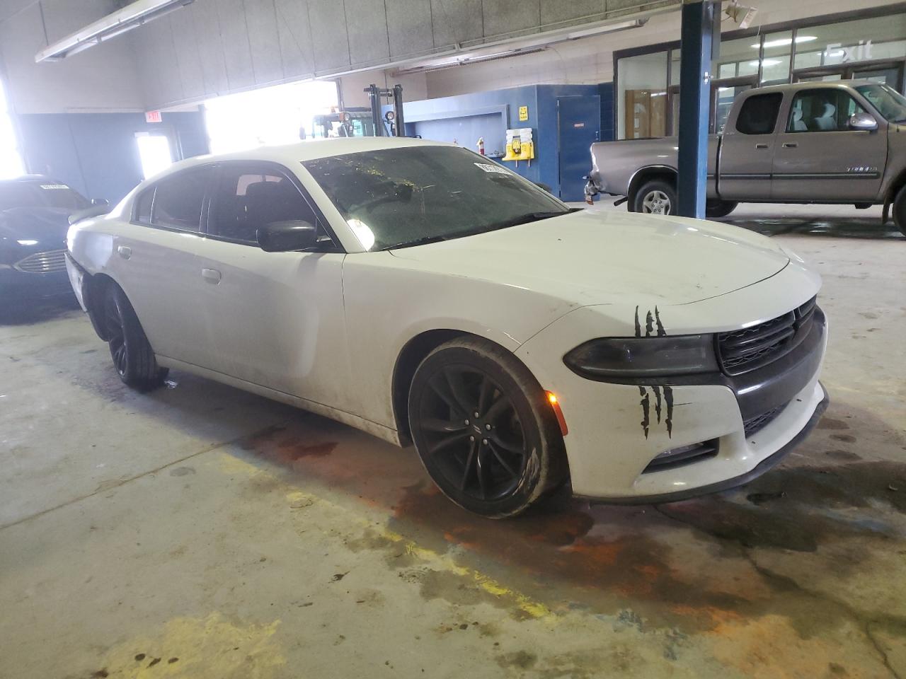 2017 Dodge Charger - Image 4