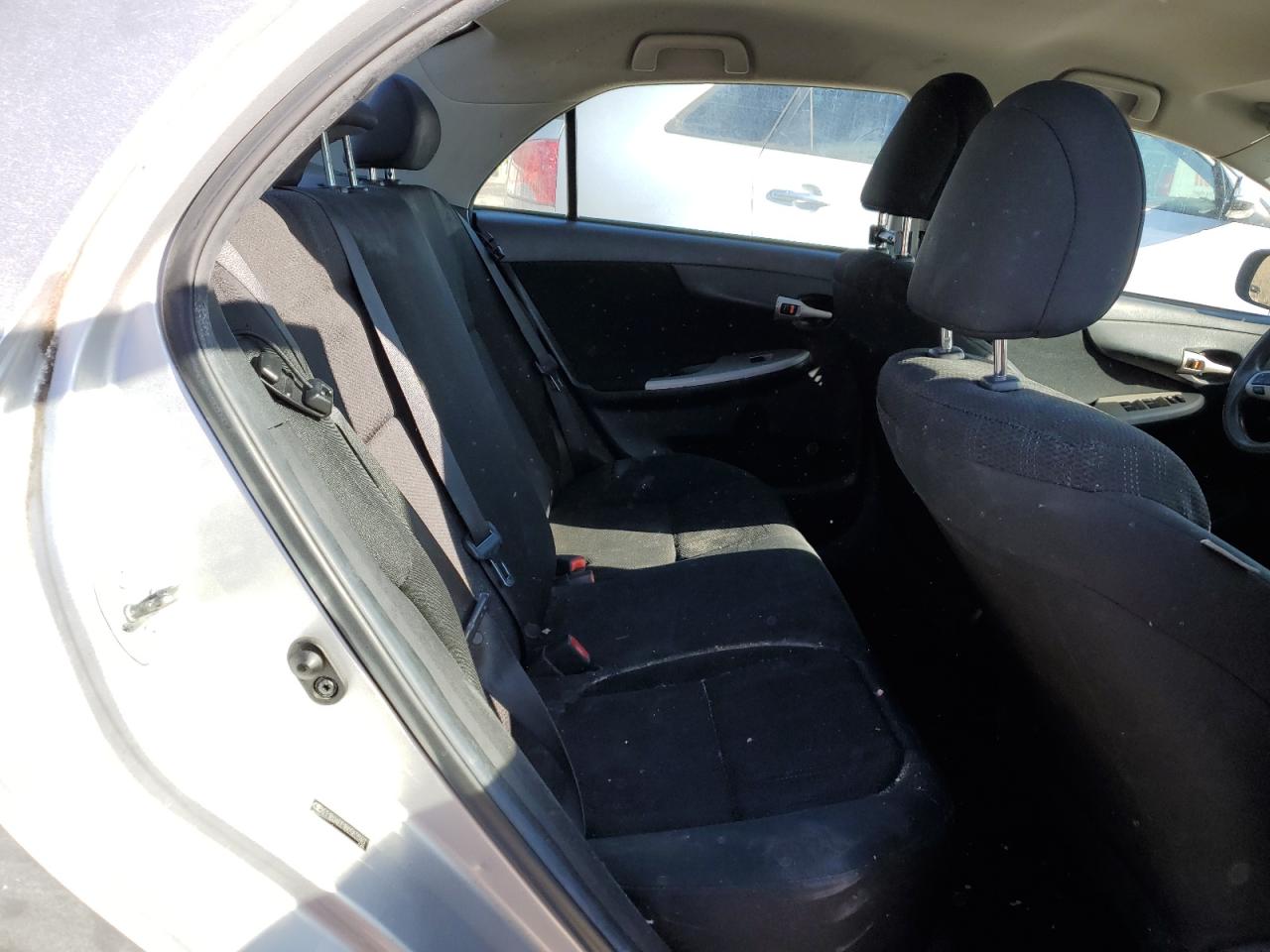 2011 Toyota Corolla - Image 10