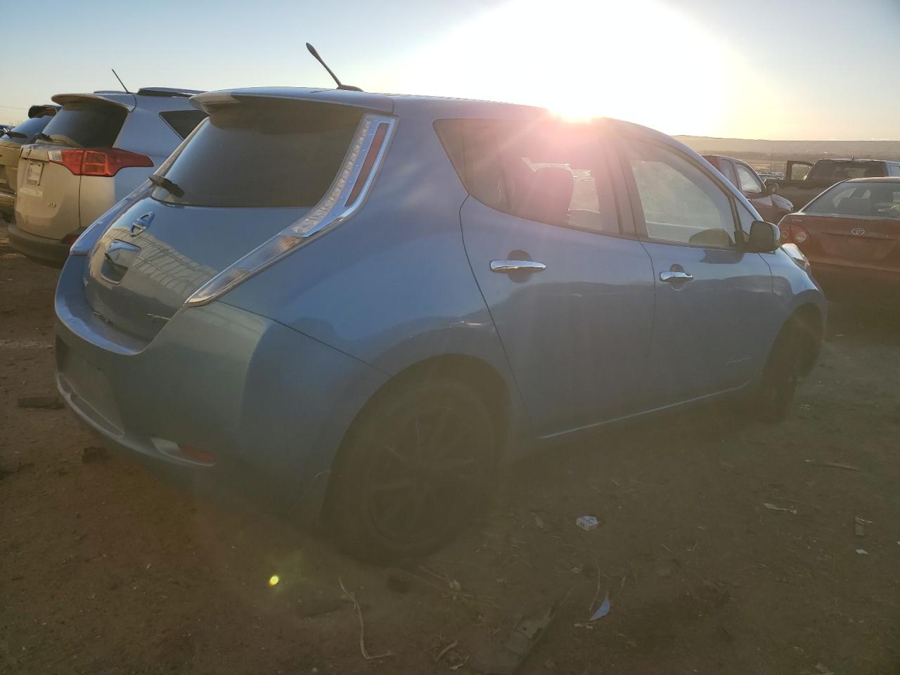 2014 Nissan Leaf - Image 3
