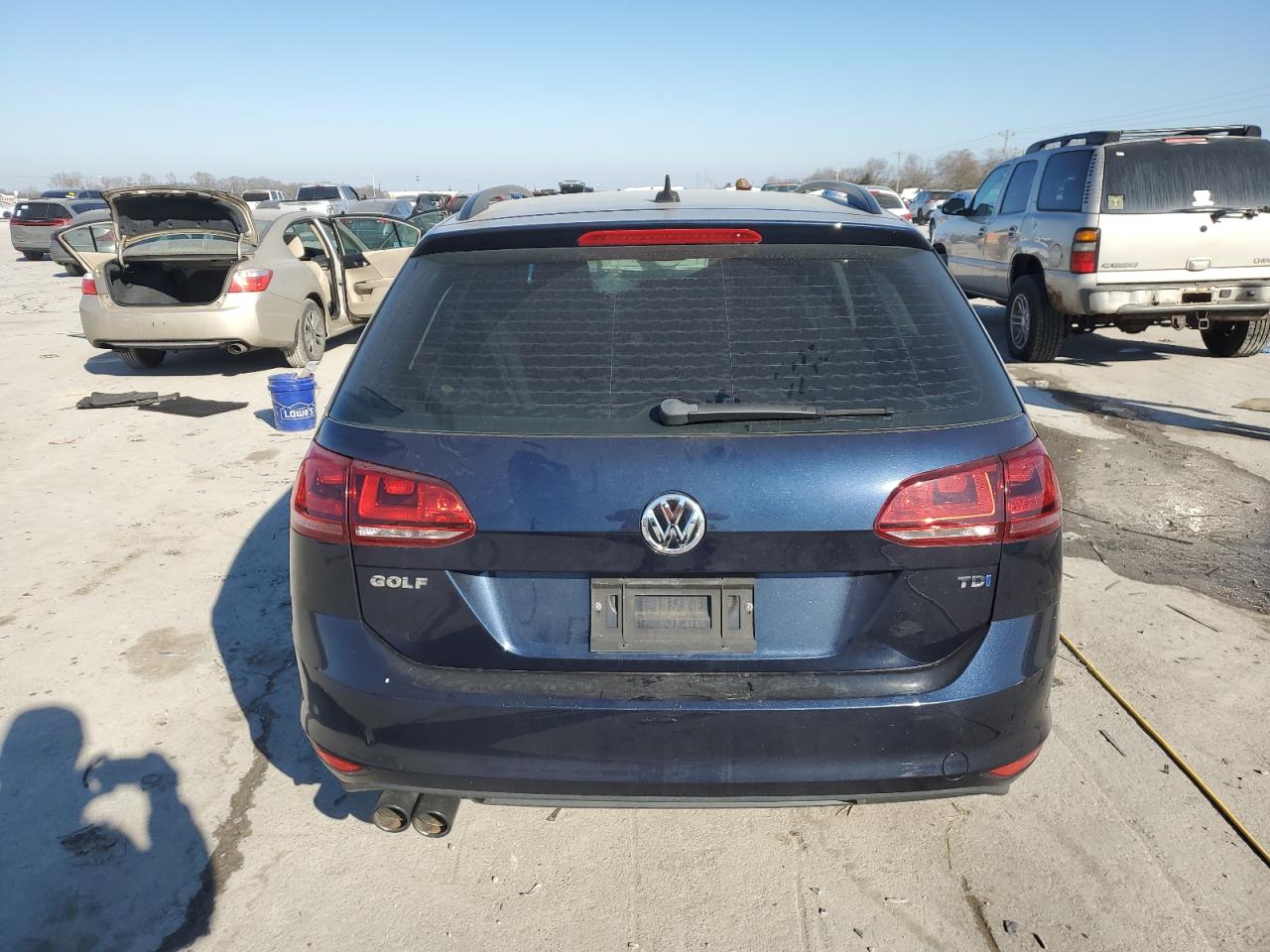 2015 Volkswagen Golf - Image 6