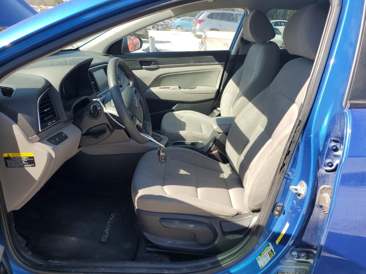 2018 Hyundai Elantra - Image 7