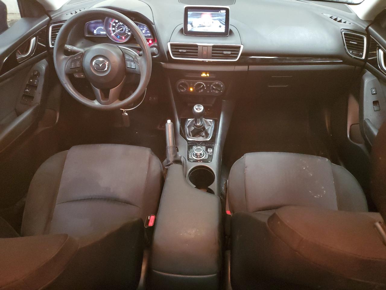 2015 Mazda 3 - Image 8