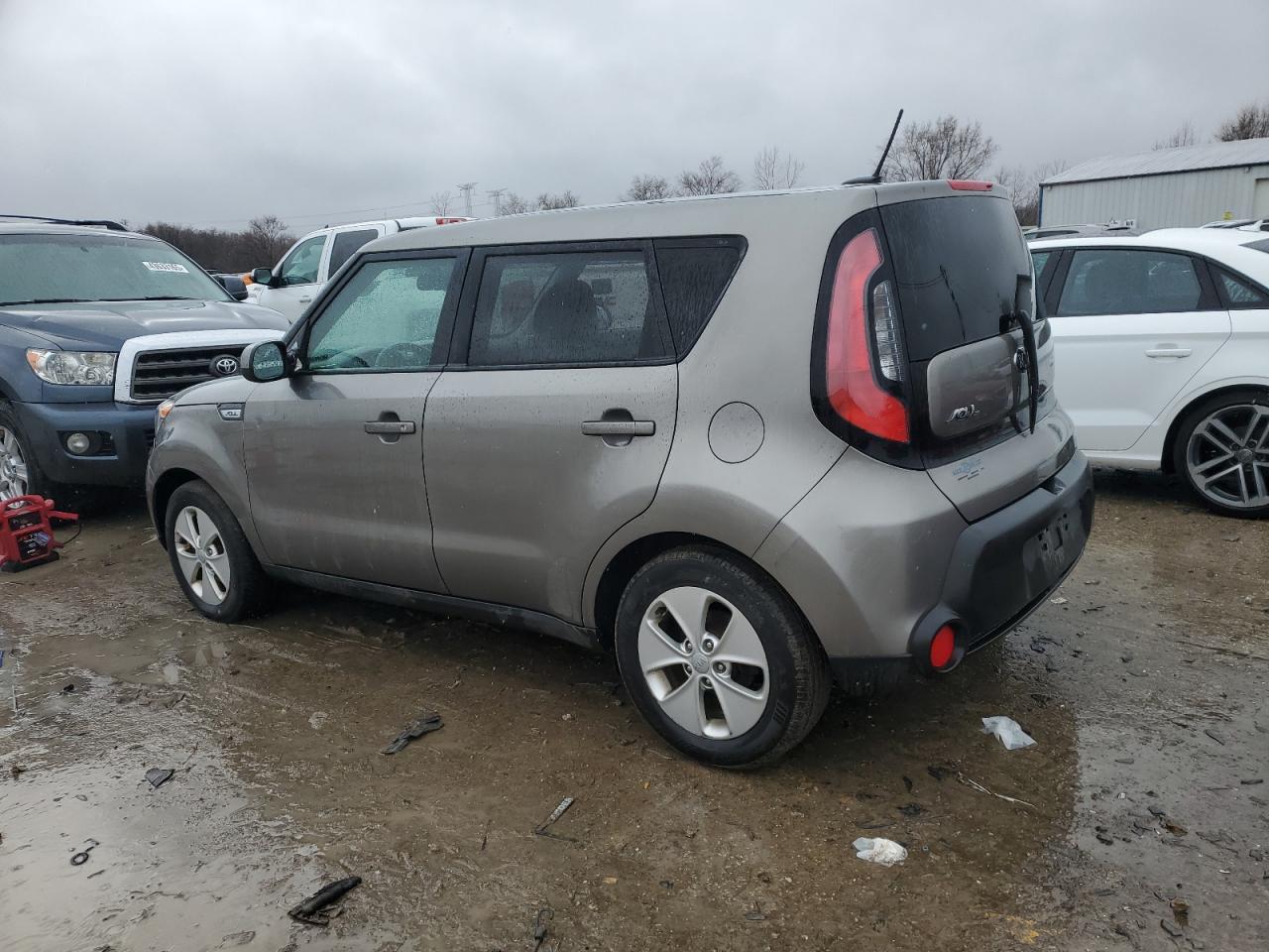 2016 Kia Soul - Image 2