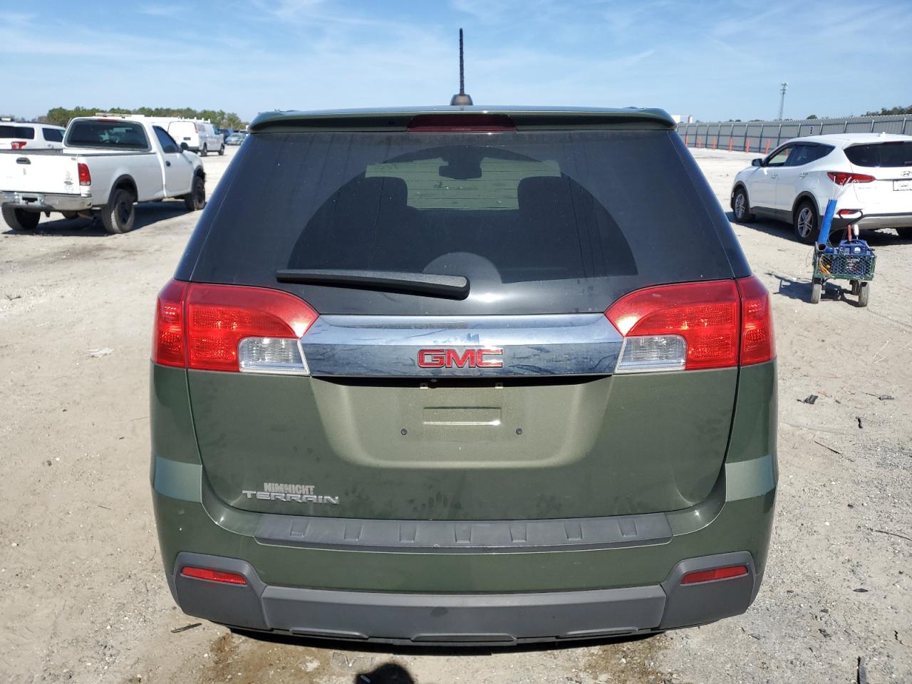 2015 GMC Terrain - Image 6