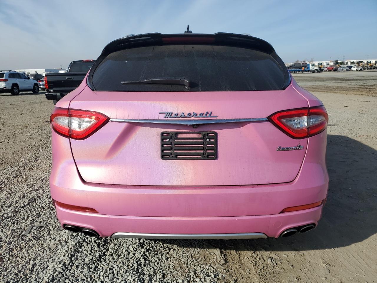 2017 Maserati Levante - Image 6