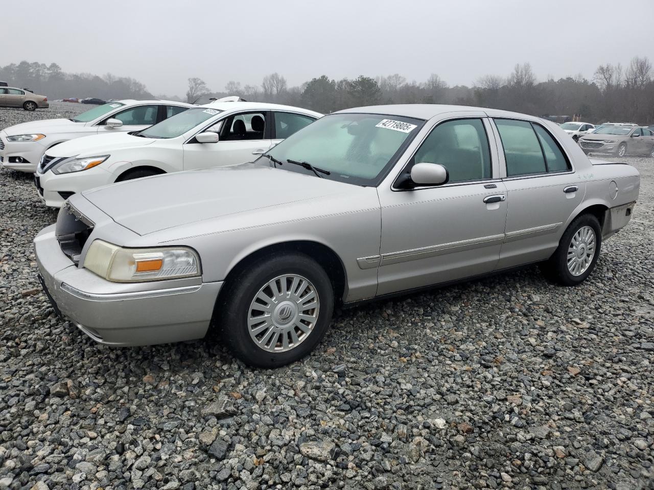 2007 Mercury Grand Marquis - Image 1