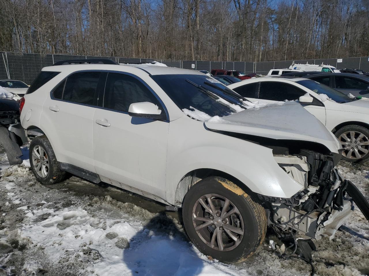 2016 Chevrolet Equinox - Image 4