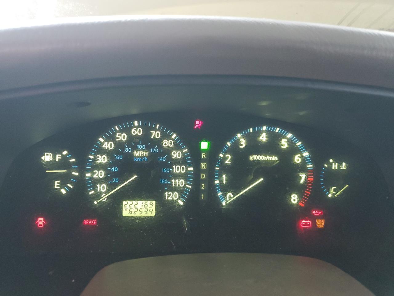 2004 Nissan Pathfinder - Image 9