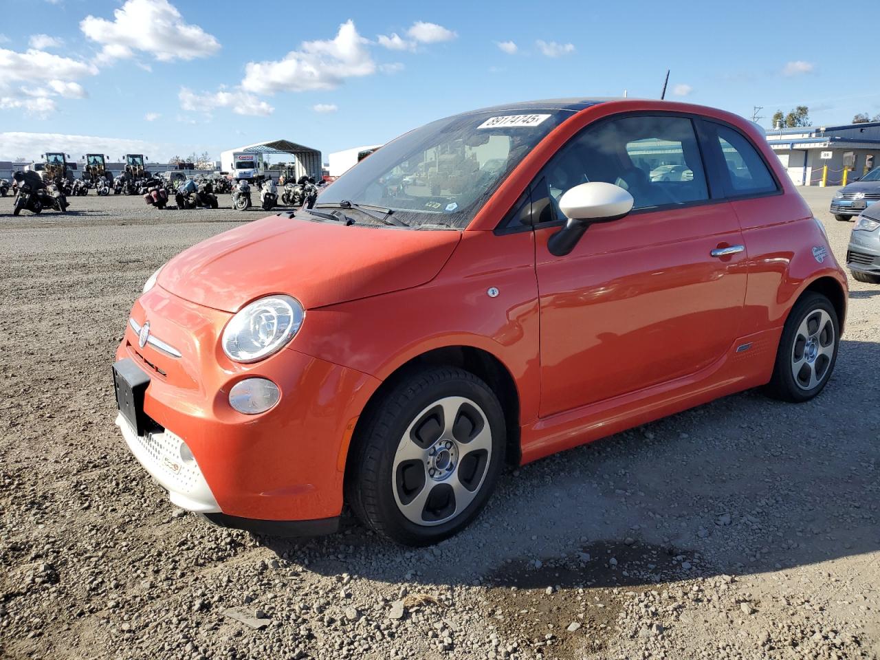 VIN 3C3CFFGEXFT555389 2015 FIAT 500 no.1