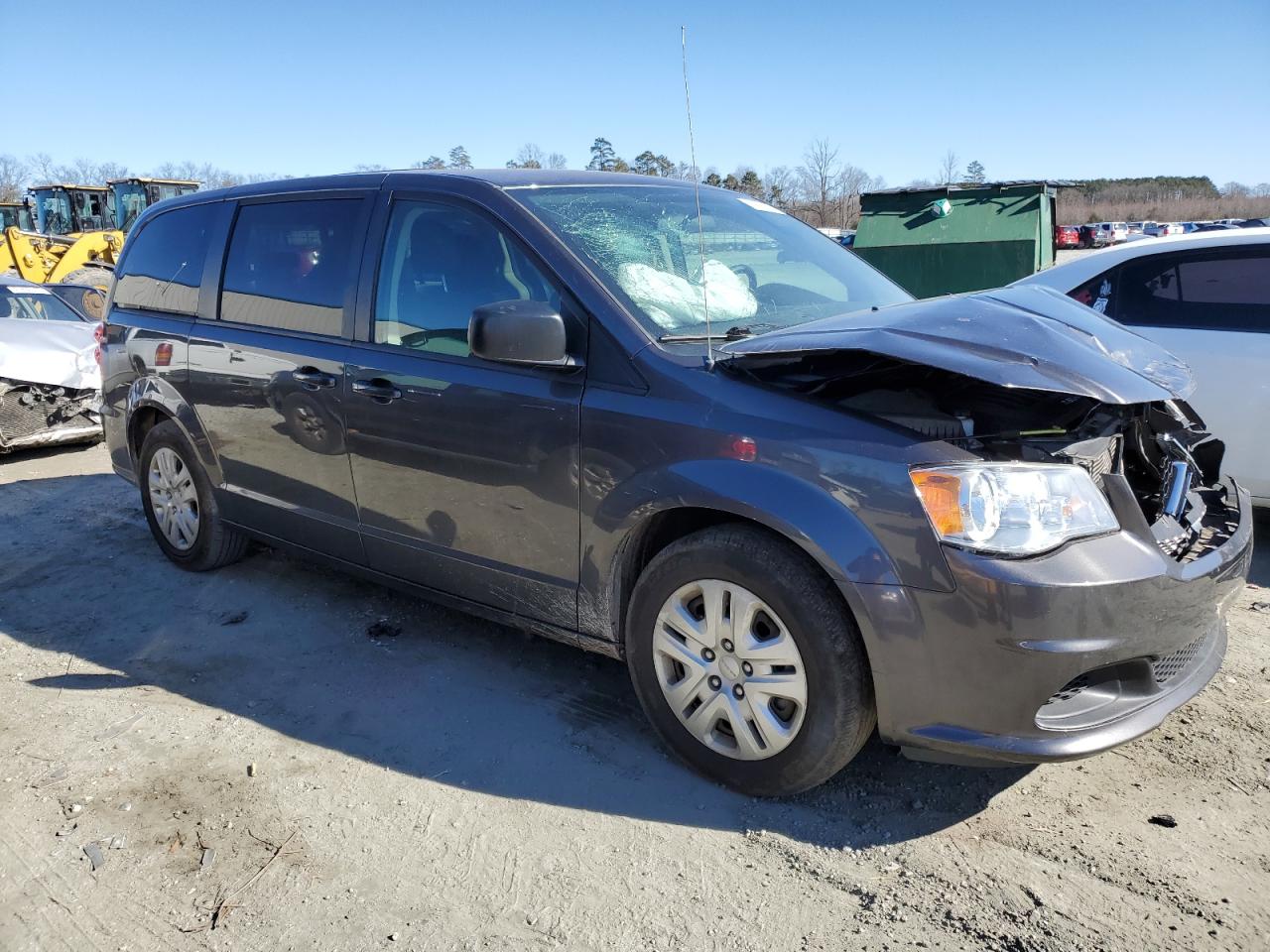 2018 Dodge Caravan - Image 4
