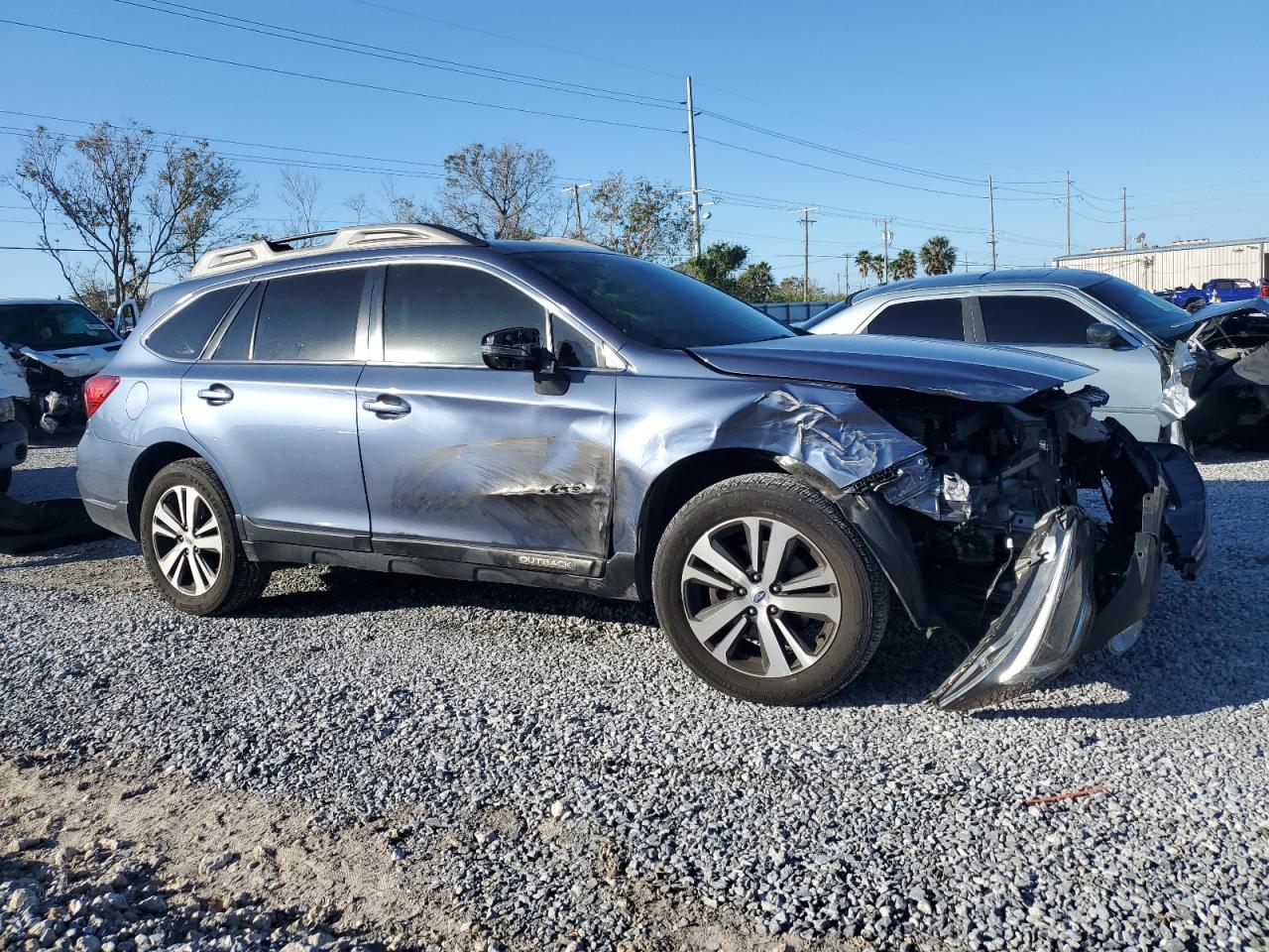 VIN 4S4BSENC9J3288745 2018 SUBARU OUTBACK no.4