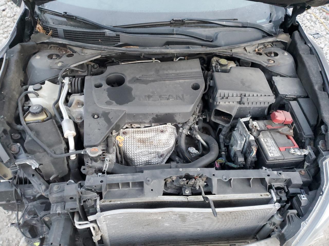2017 Nissan Altima - Image 11