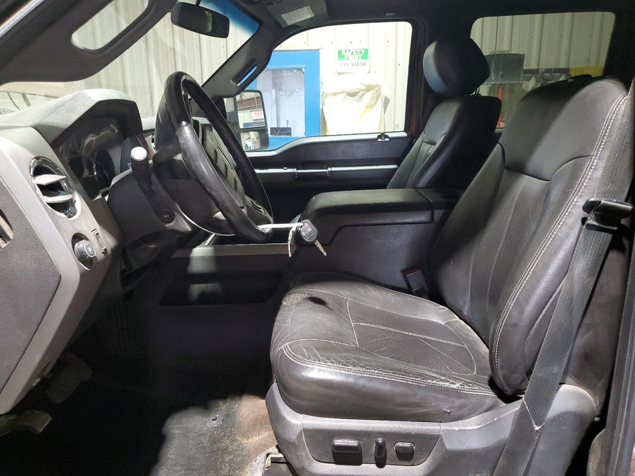 2012 Ford F250 - Image 7