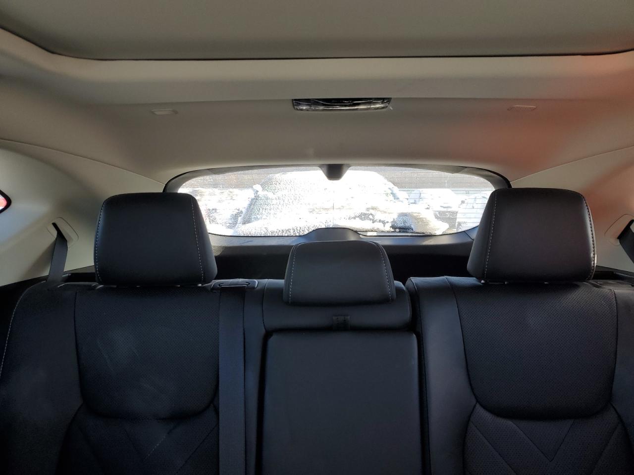 2024 Lexus NX - Image 10
