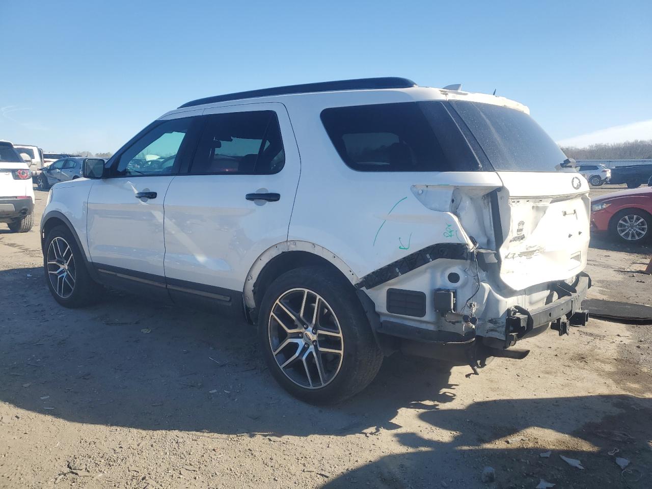 2017 Ford Explorer - Image 2