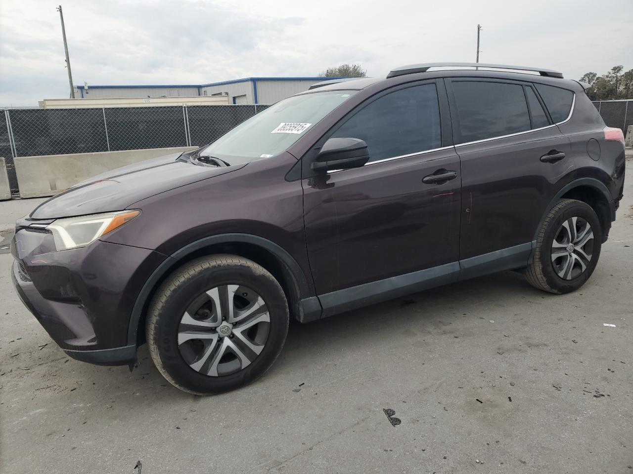 2017 Toyota RAV 4 - Image 1