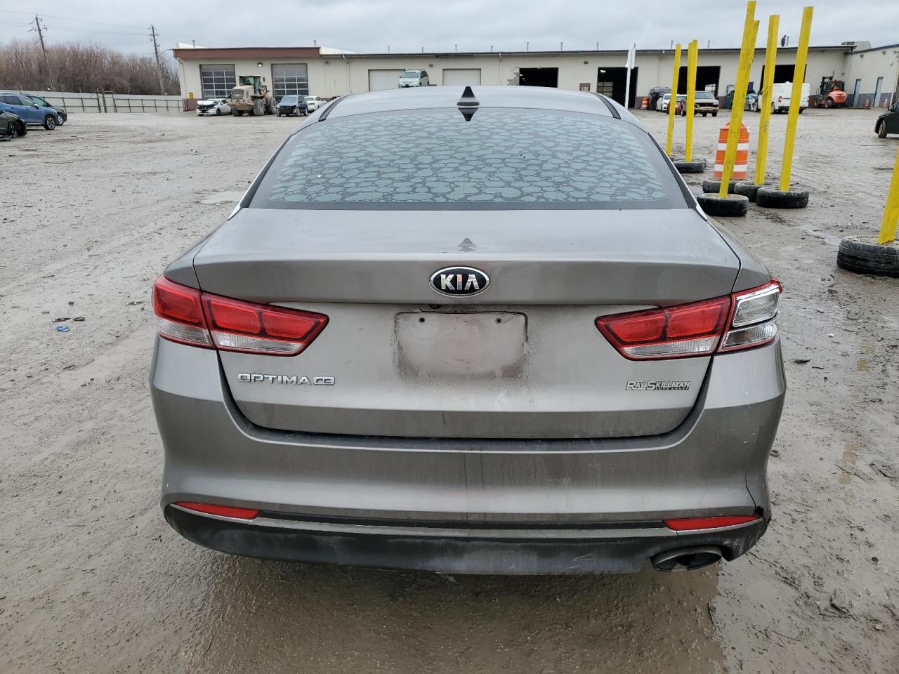 2017 Kia Optima - Image 6