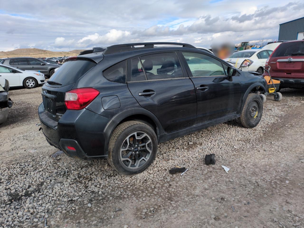 VIN JF2GPADC3HH274523 2017 SUBARU CROSSTREK no.3