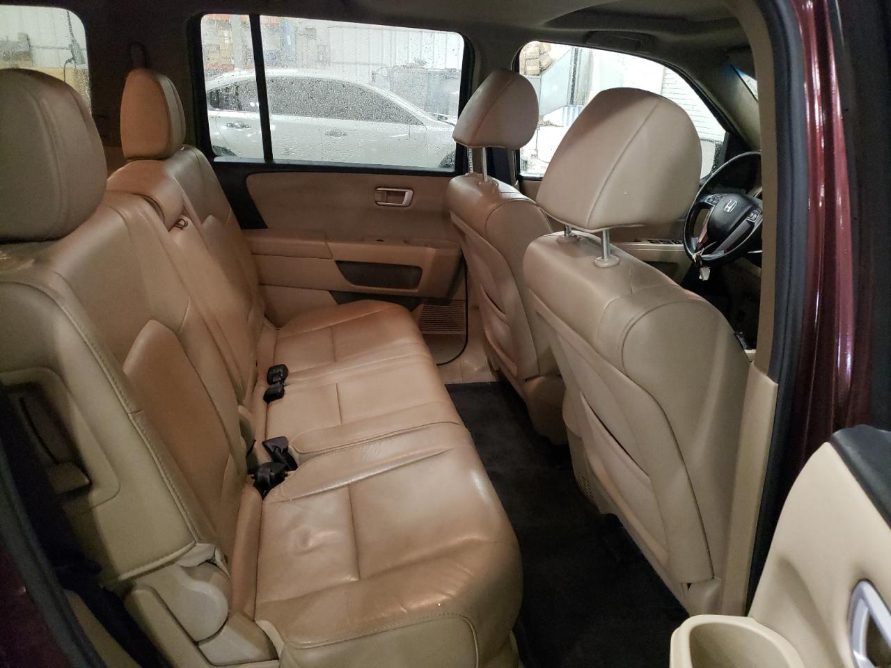 2012 Honda Pilot - Image 11