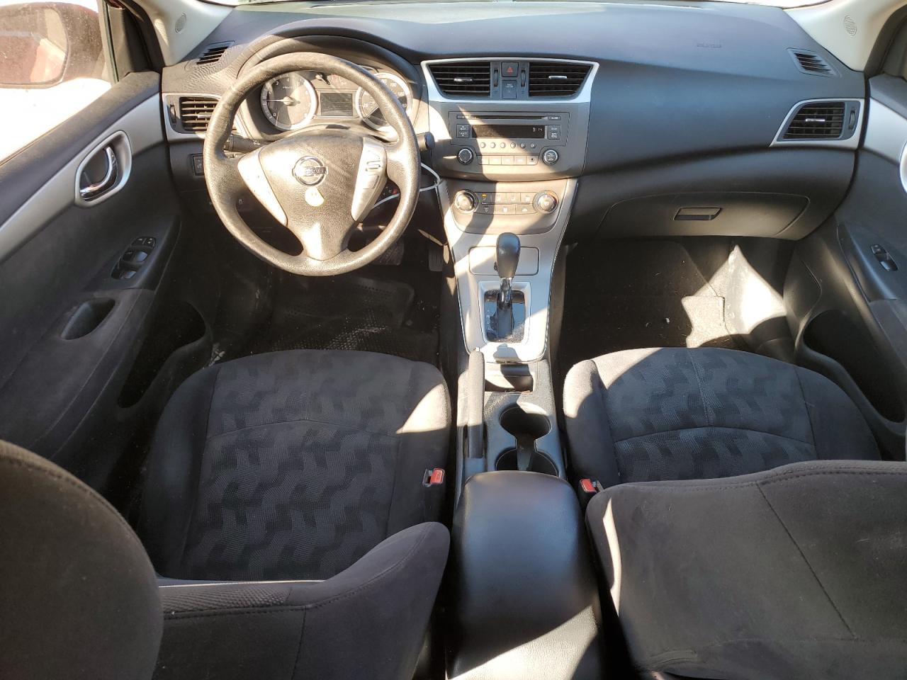2013 Nissan Sentra - Image 8