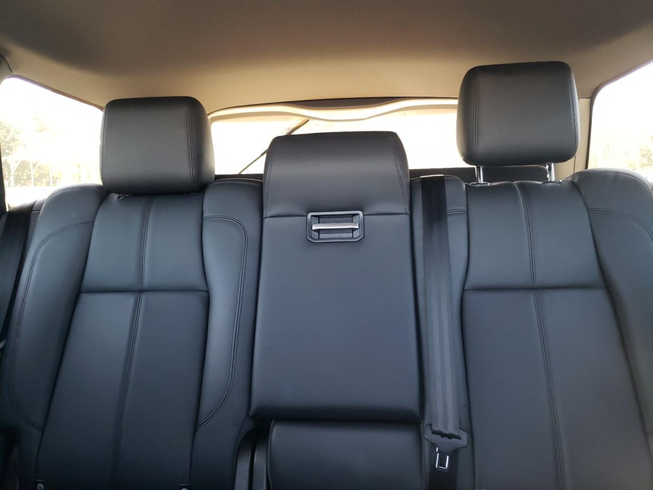 2016 Land Rover Range Rover - Image 10