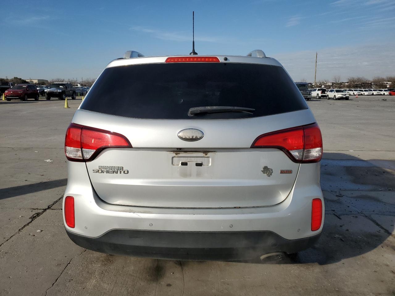 2014 Kia Sorento - Image 6
