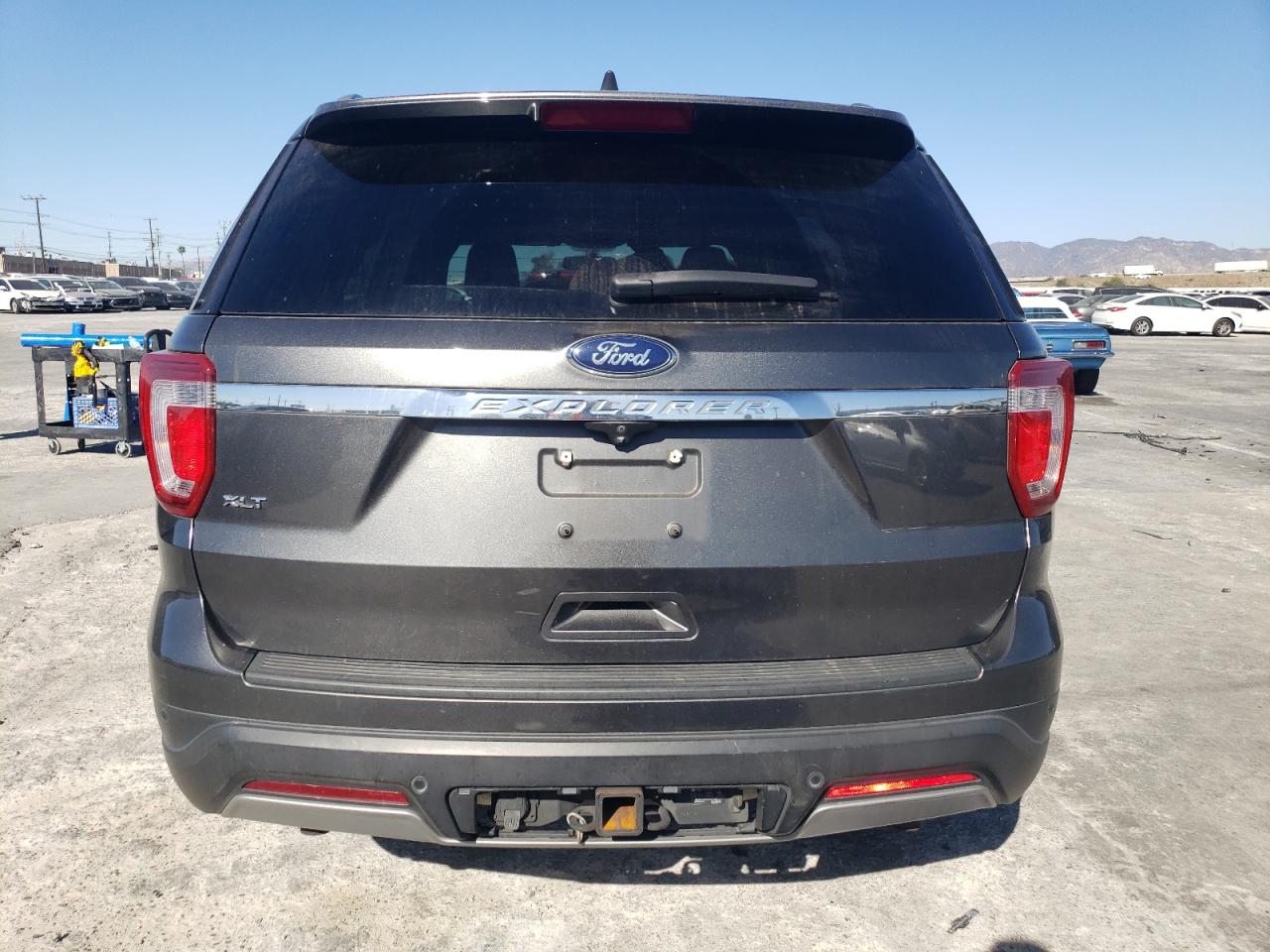 2019 Ford Explorer - Image 6