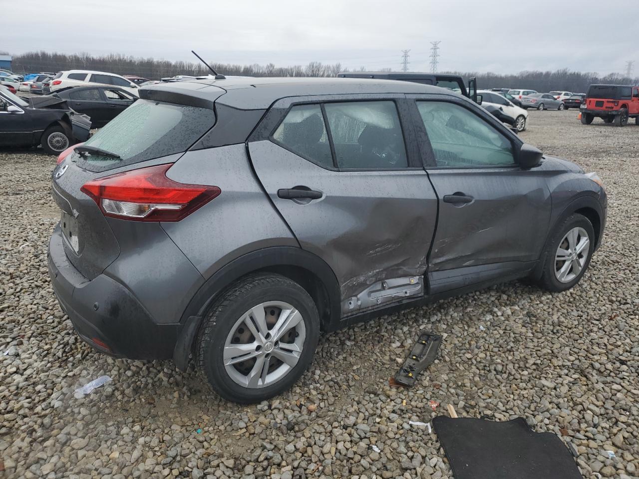 2020 Nissan Kicks - Image 3