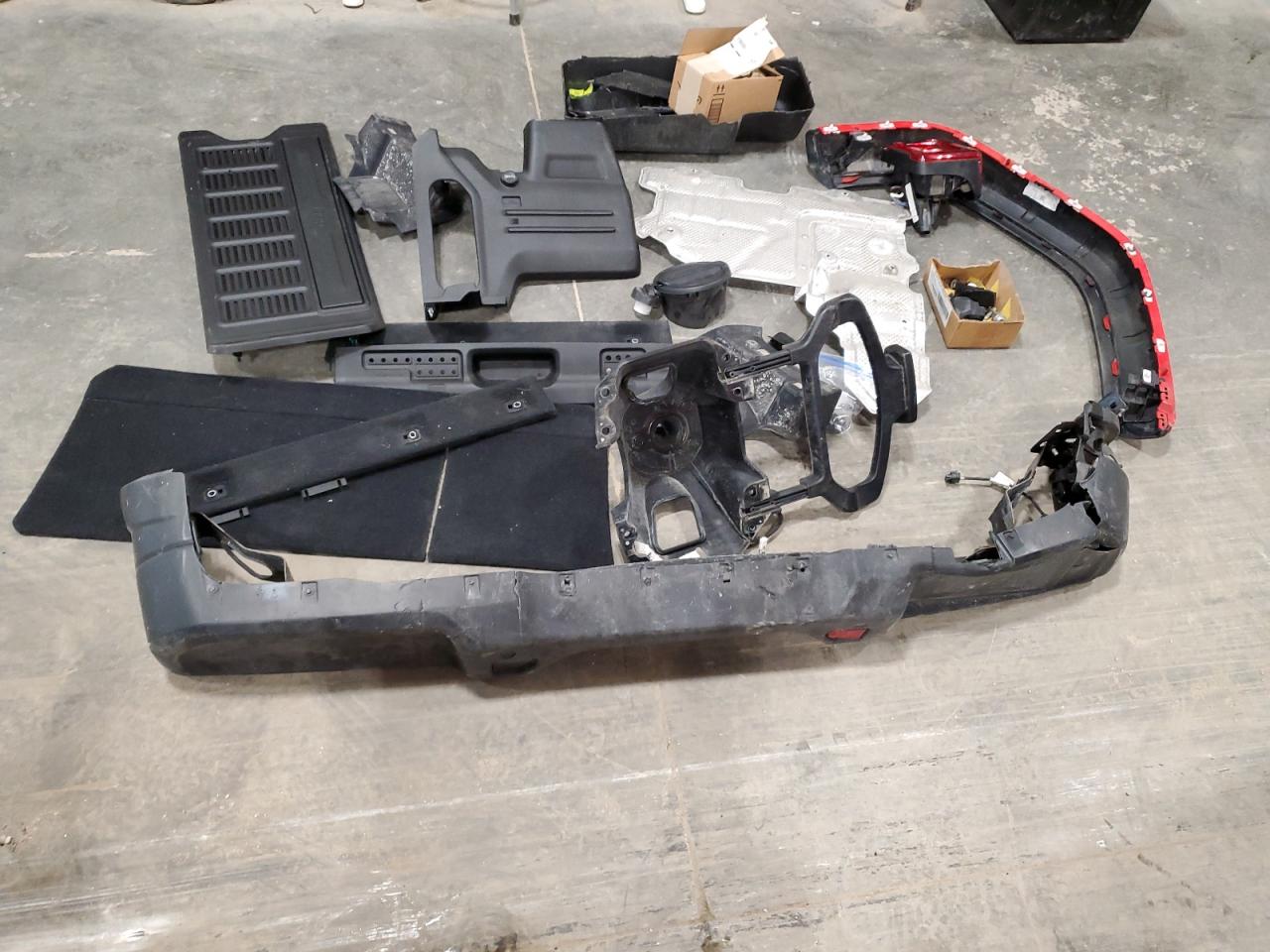 2019 Jeep Wrangler - Image 13