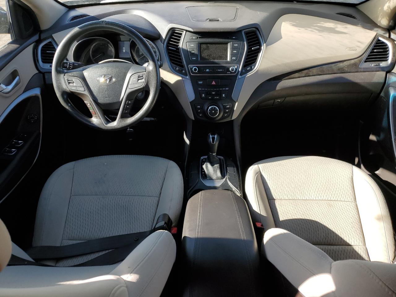 2018 Hyundai Santa Fe - Image 8