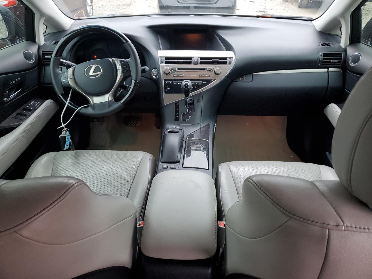 2015 Lexus RX - Image 8