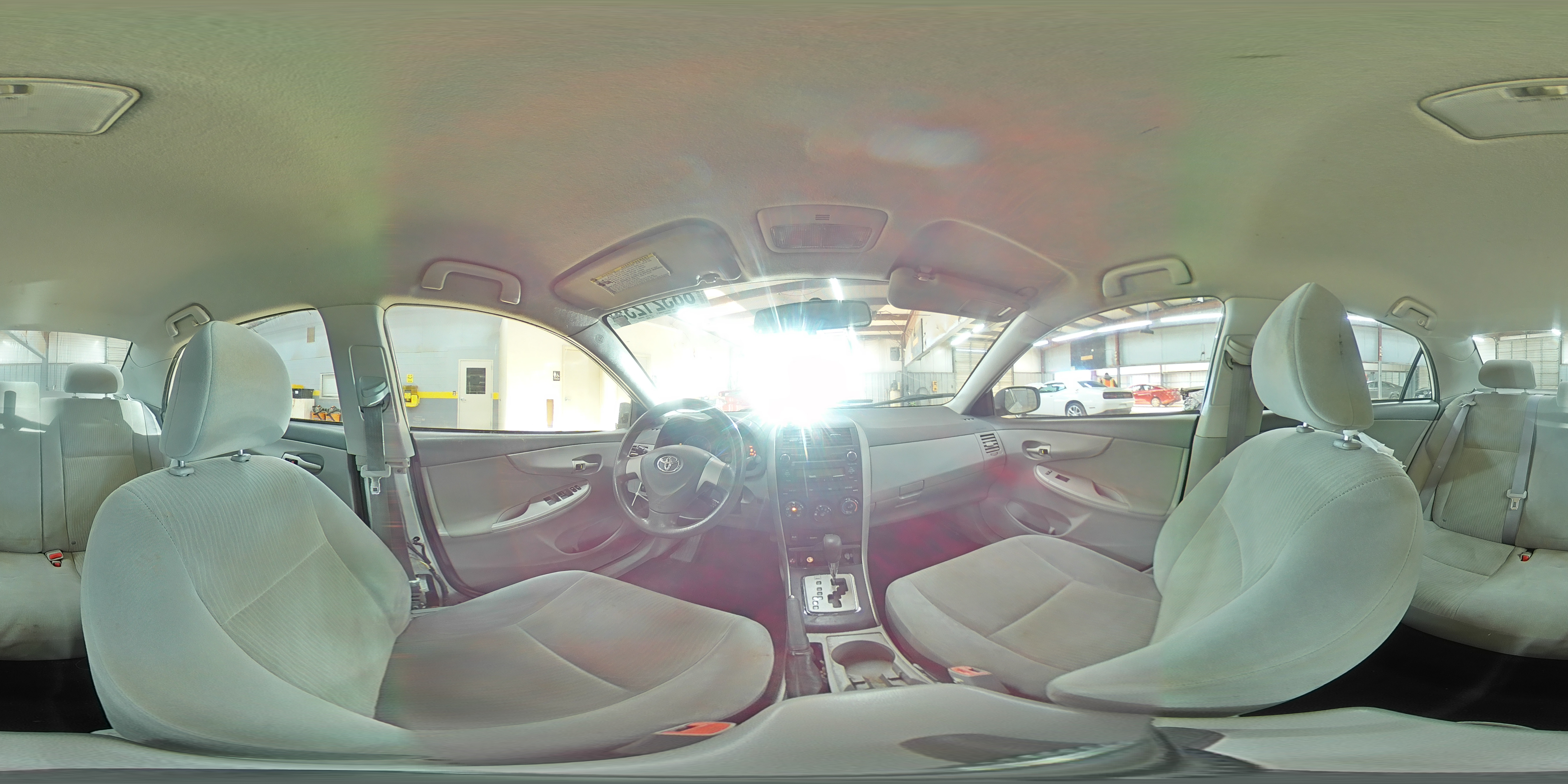 2010 Toyota Corolla - Image 13