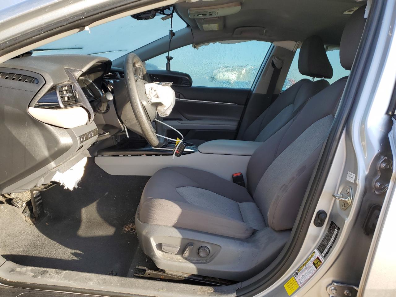 2020 Toyota Camry - Image 7