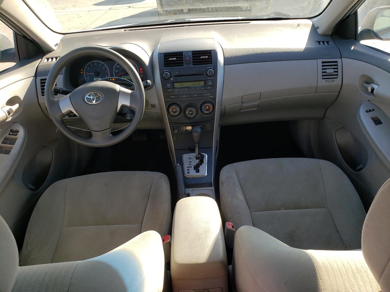 2010 Toyota Corolla - Image 8