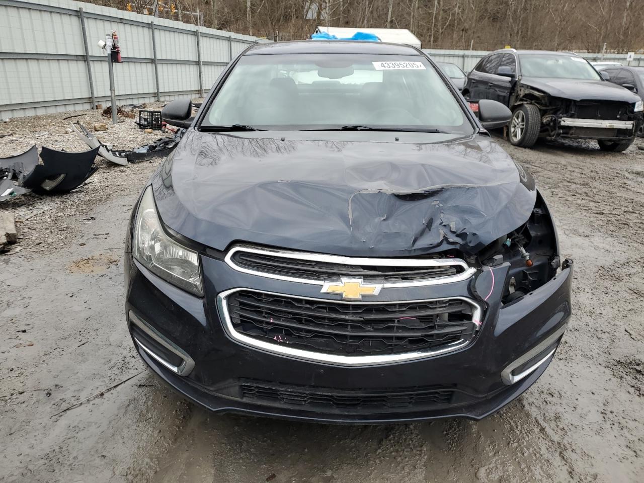 2016 Chevrolet Cruze - Image 5