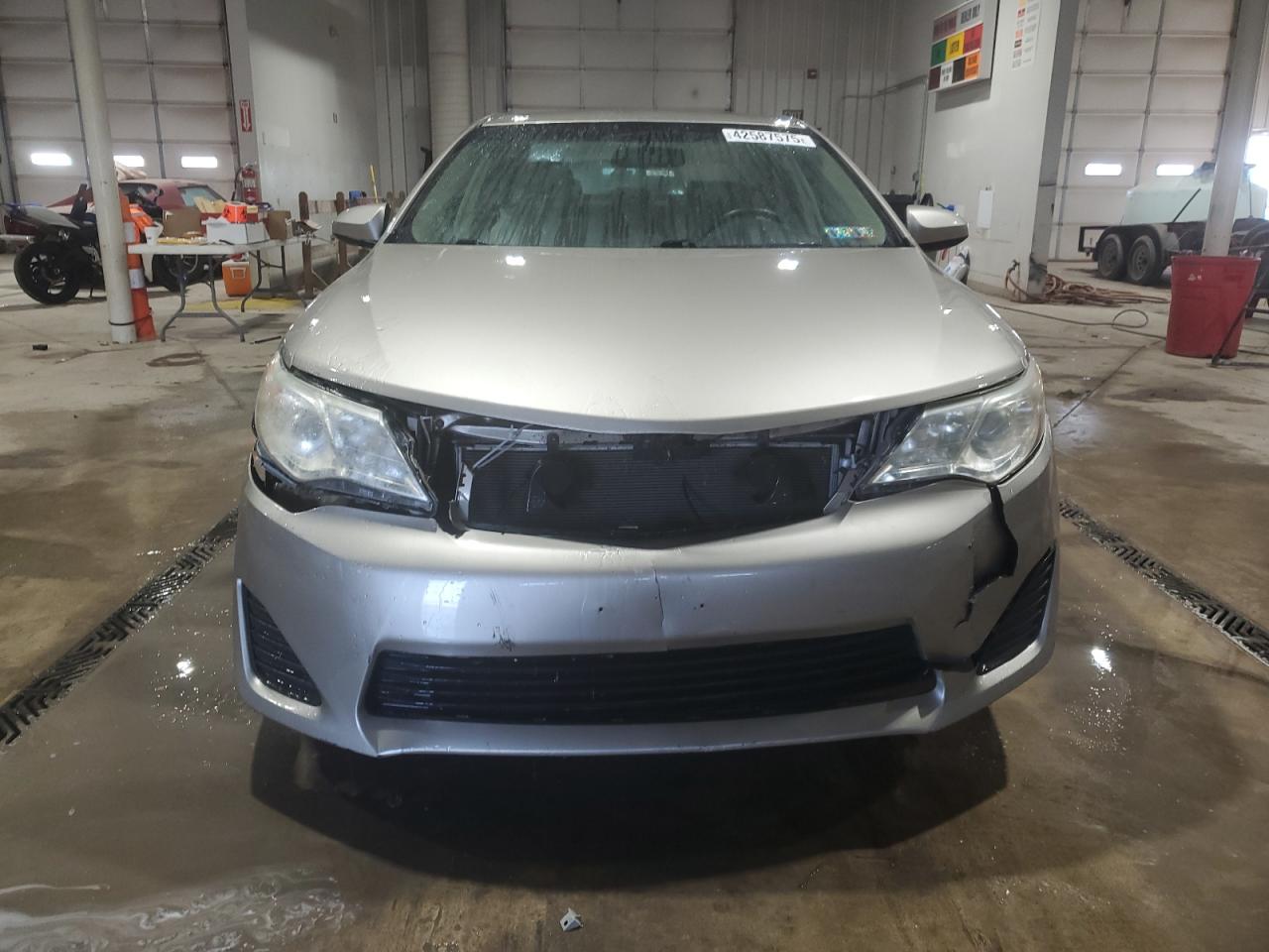 2013 Toyota Camry - Image 5