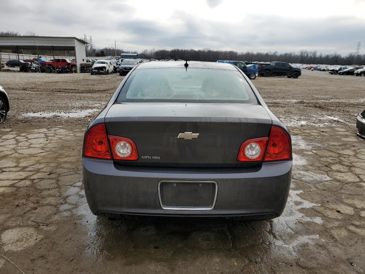 2010 Chevrolet Malibu - Image 6