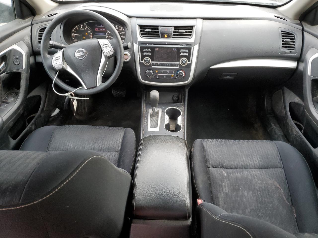 2017 Nissan Altima - Image 8