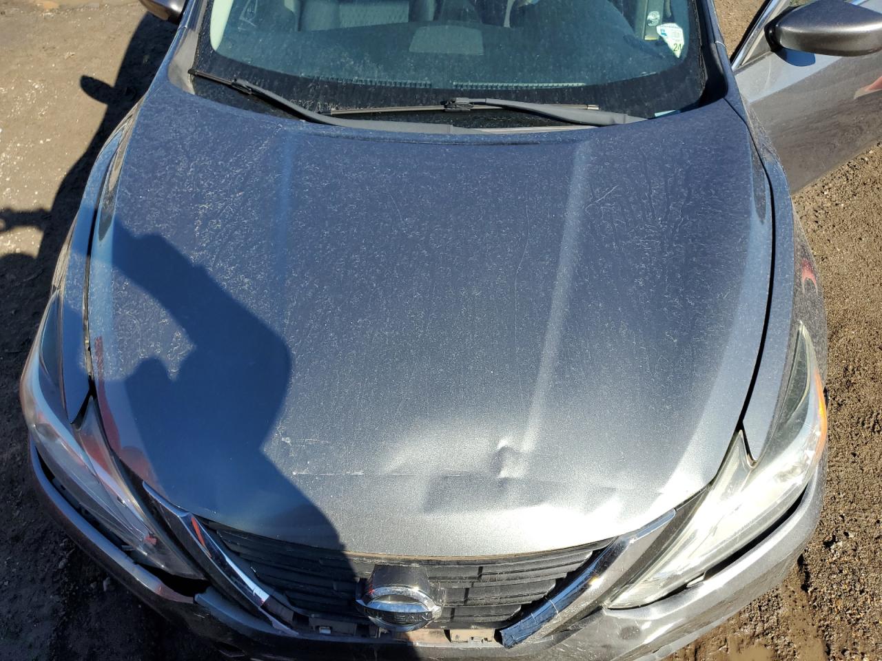 2017 Nissan Altima - Image 11