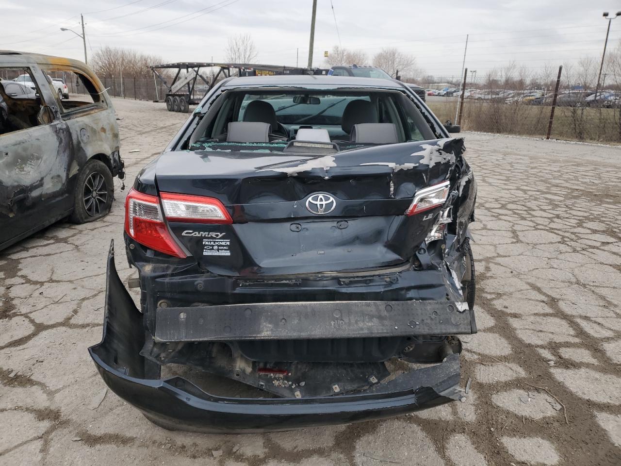 2014 Toyota Camry - Image 6
