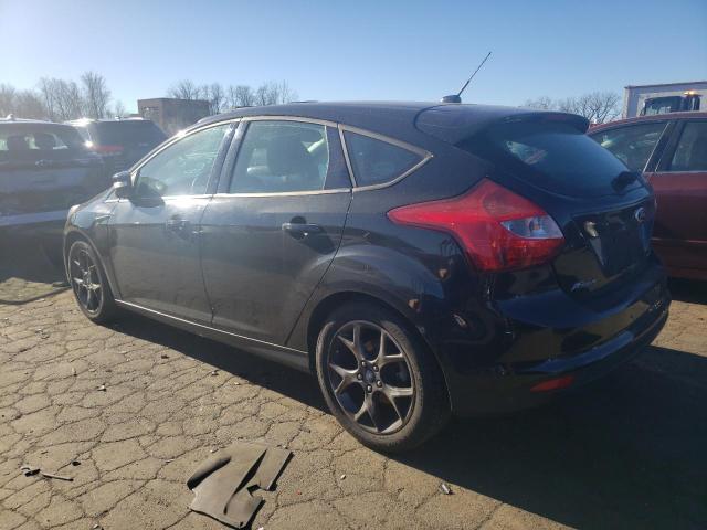 Hatchbacks FORD FOCUS 2013 Black