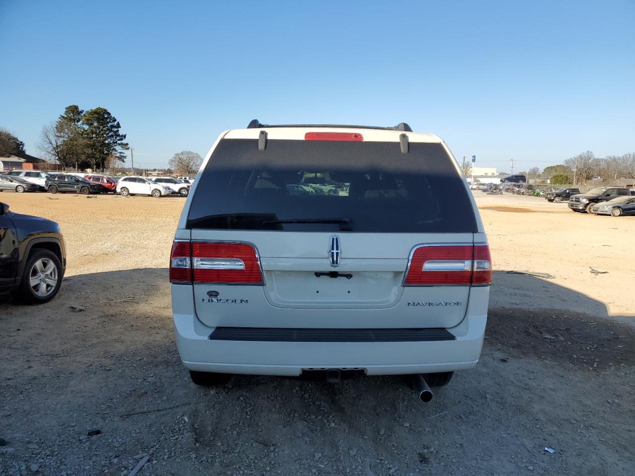 2007 Lincoln Navigator - Image 6