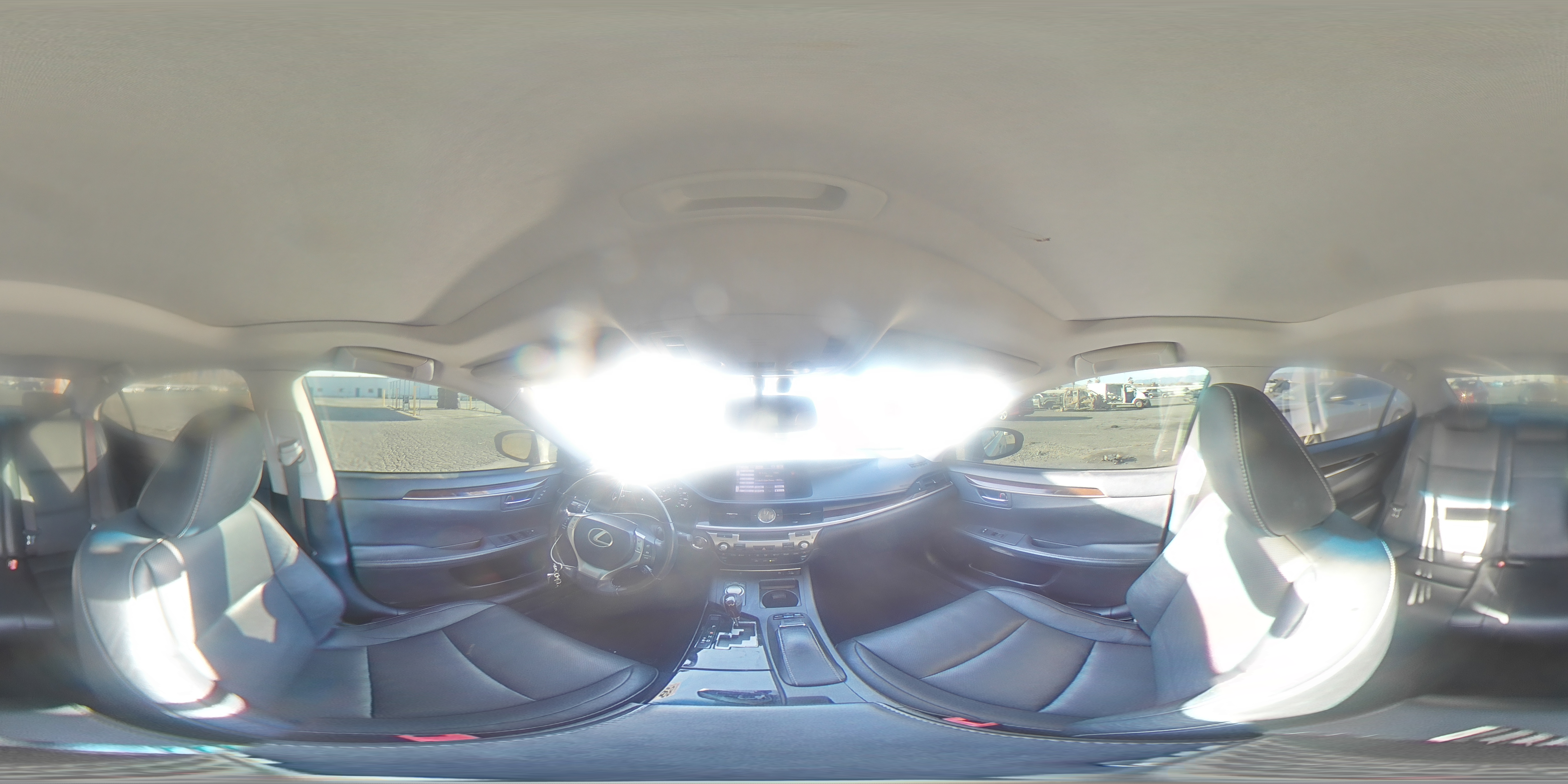 2014 Lexus ES - Image 13