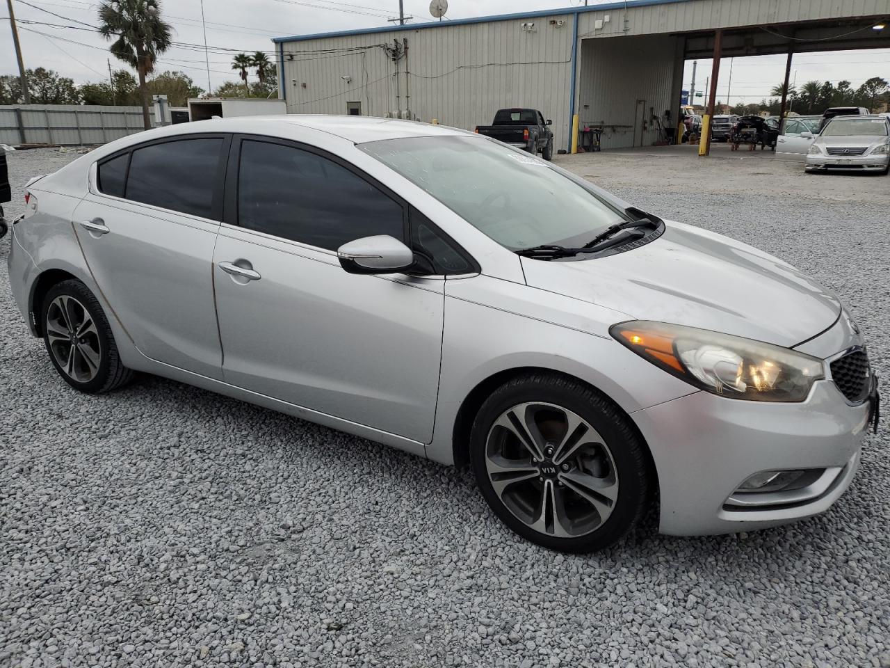 2015 Kia Forte - Image 4