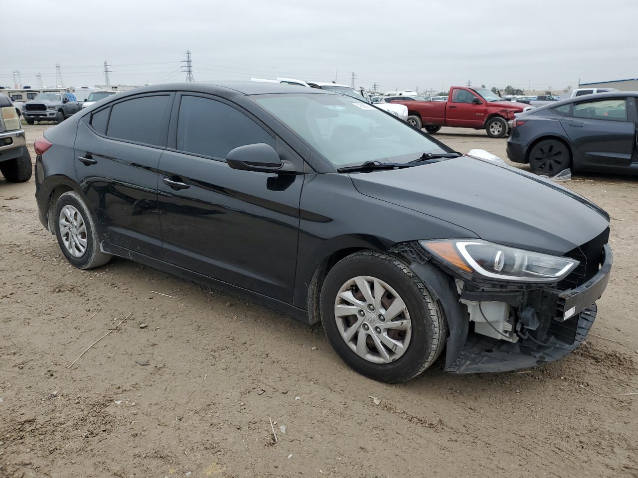 2017 Hyundai Elantra - Image 4