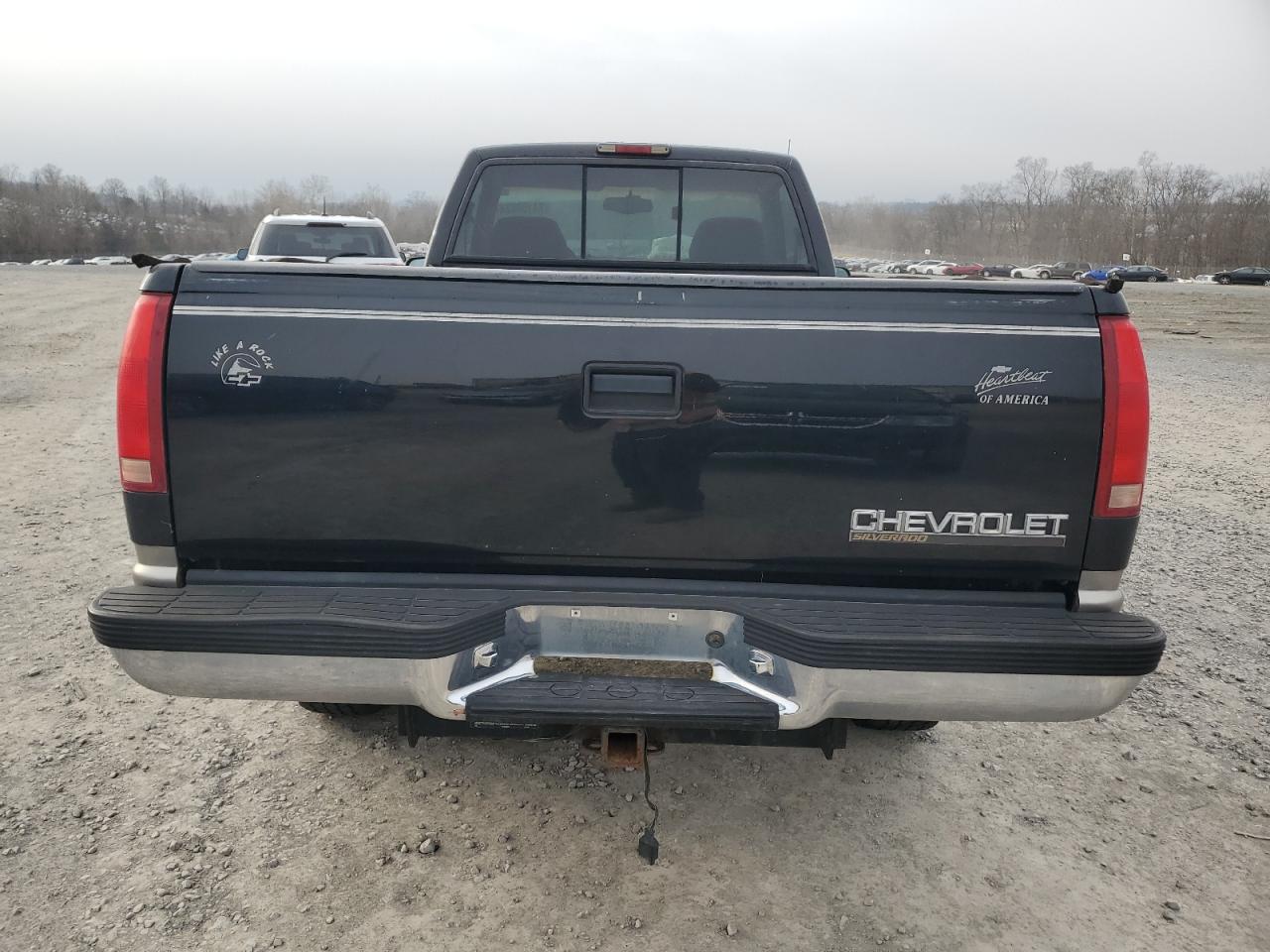 1998 Chevrolet Gmt-400 K1500 VIN: 1GCEK14RXWZ236495 Lot: 84159824