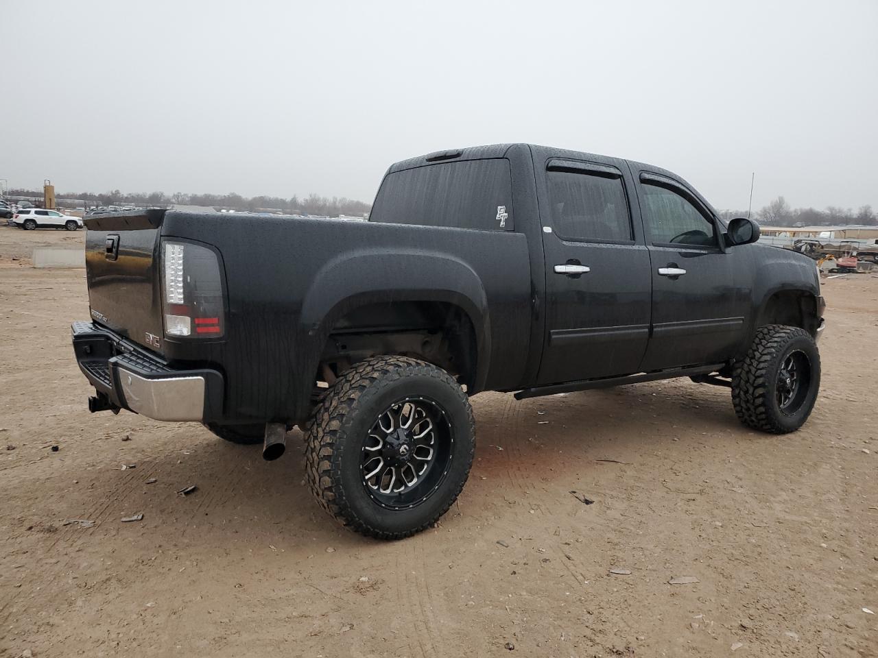 2007 GMC Sierra - Image 3